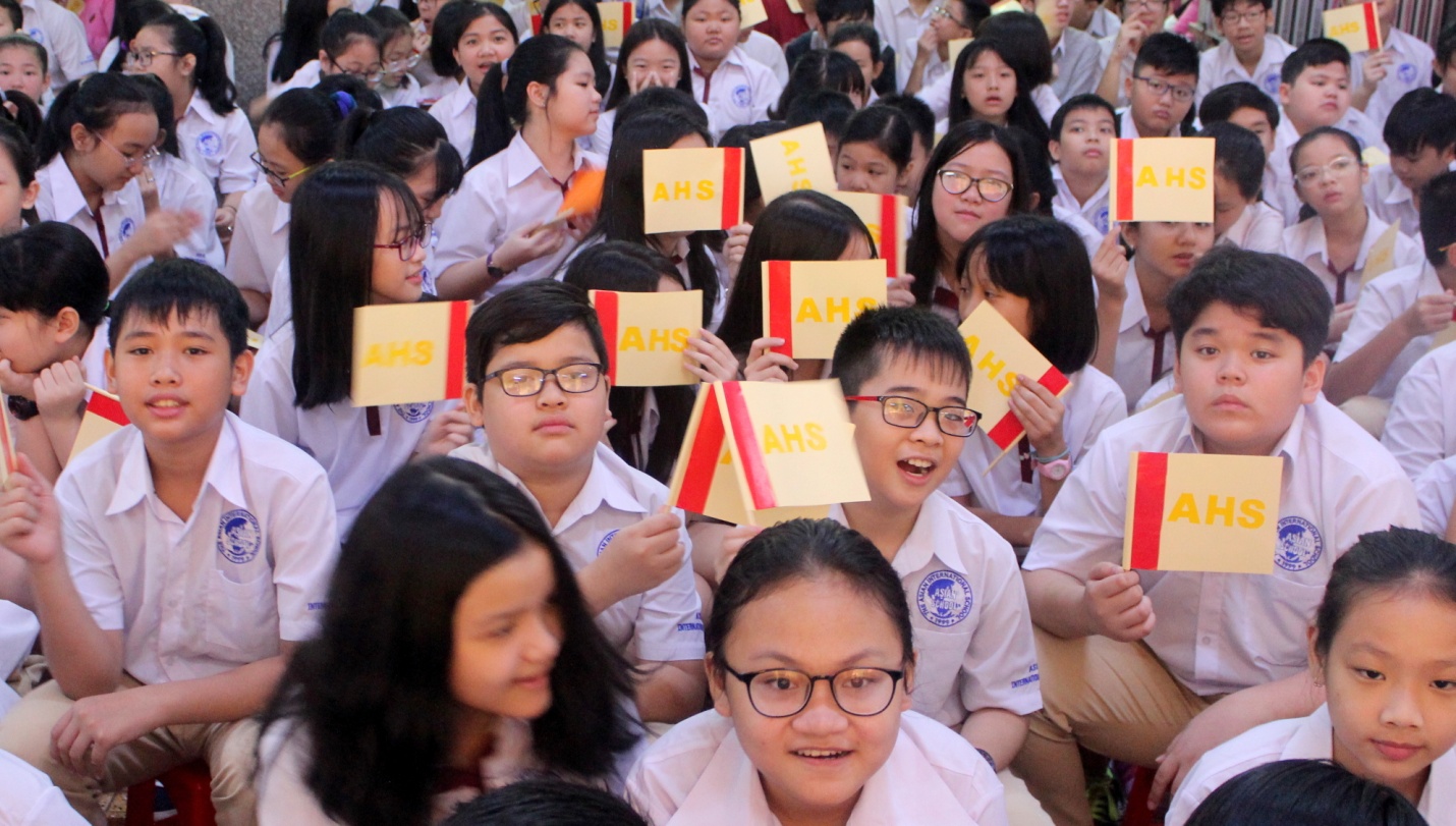 Lễ khai giảng đầy sắc màu của hơn 9.000 học sinh Asian School